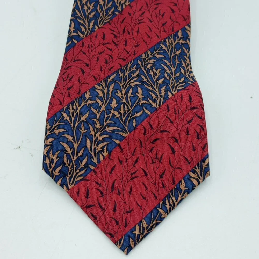 The Fine Arts Museum of San Francisco Tie 57